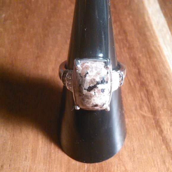 Natural Yooperlite and Multi-Gemstone Sterling Silver Ring (Size 7) - Picture 12 of 16